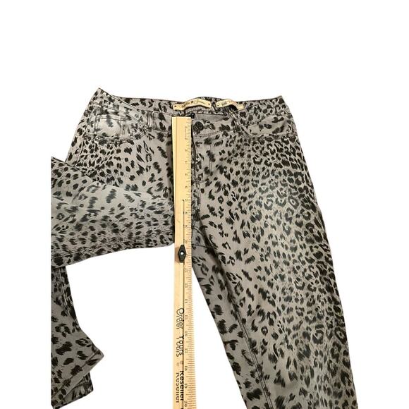 Vanilla Star Jeans Skinny Jeans Mid Rise Stretch Leopard Gray/Black Size 10 NEW - Picture 8 of 8